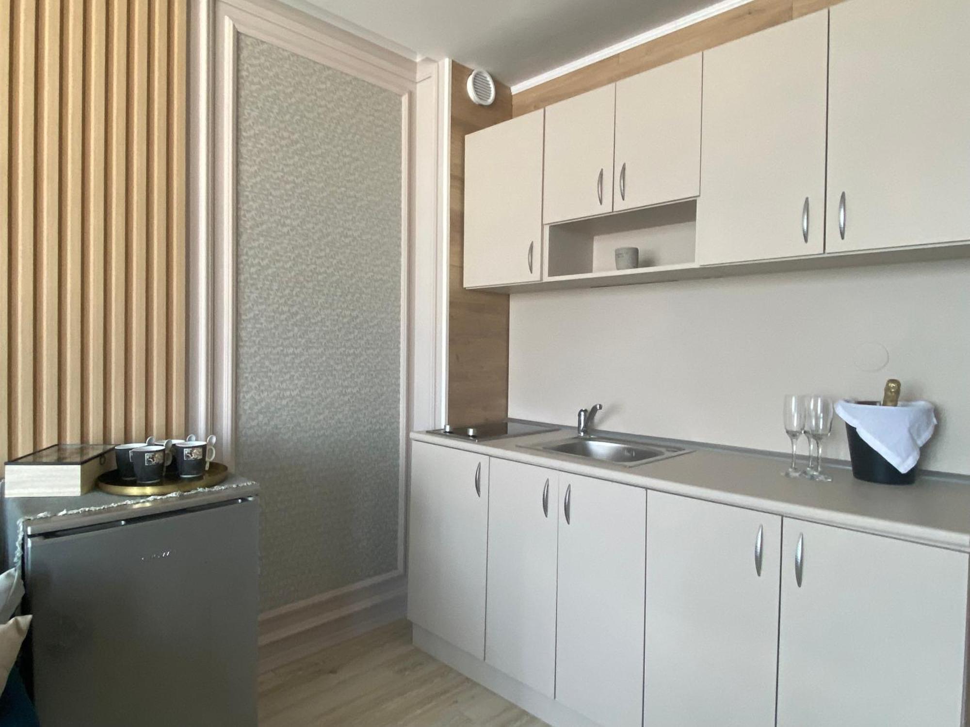 Paradiso 'В' 201 One Bedroom Apartment Nesebar Esterno foto